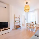 Cozy Maria In - Happy *